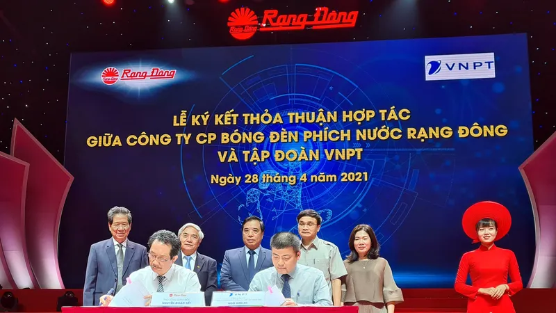 VNPT và Rạng Đông hợp tác thúc đẩy chuyển đổi số