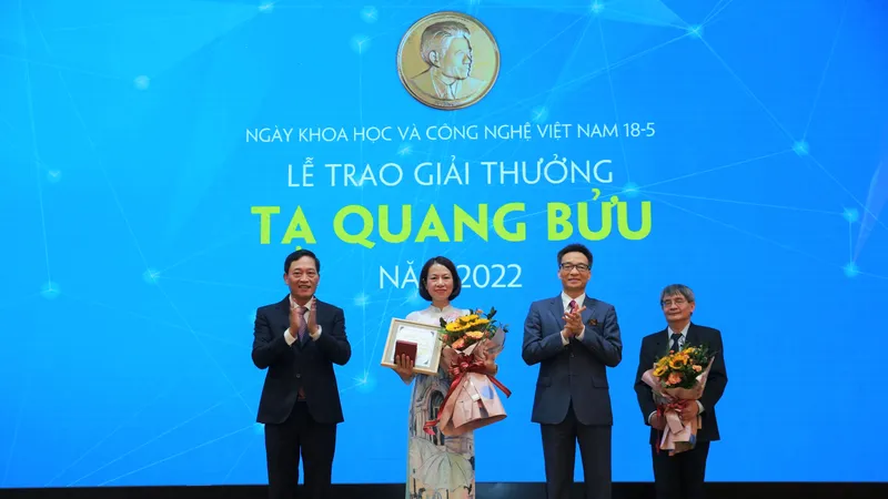 Hai nhà khoa học được trao Giải thưởng Tạ Quang Bửu 2022