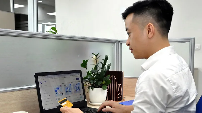 Dễ dàng và tiết kiệm khi đăng ký các dịch vụ chuyển đổi số qua nền tảng oneSME