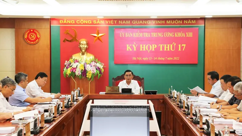 Ủy ban Kiểm tra Trung ương kỷ luật và đề nghị kỷ luật nhiều cán bộ ở Phú Yên, Gia Lai và Cục Quản lý giá