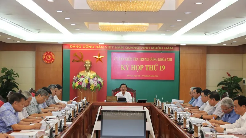 Những vi phạm, khuyết điểm của Ban cán sự đảng Bộ GD-ĐT nhiệm kỳ 2016 - 2021 phải xem xét, xử lý kỷ luật