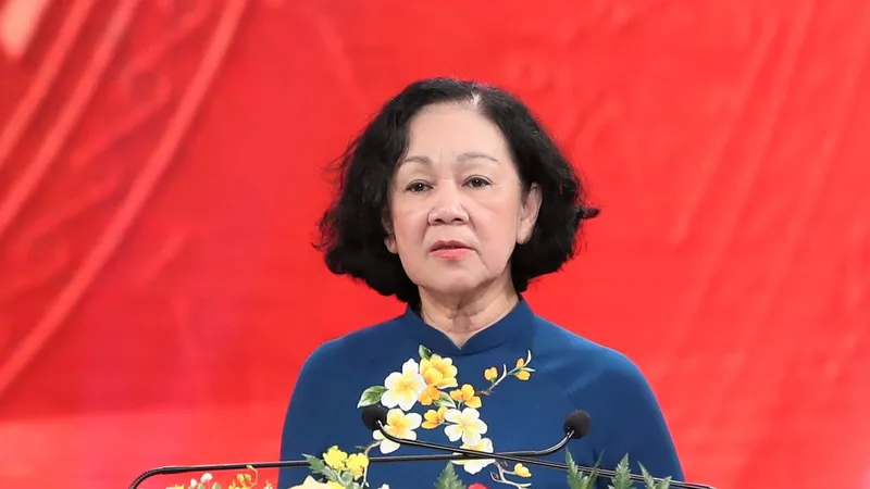 Ban Bí thư nghiêm cấm việc biếu, tặng quà Tết cho lãnh đạo các cấp dưới mọi hình thức