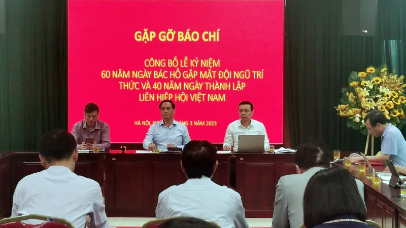 Kỷ niệm 60 năm ngày Chủ tịch Hồ Chí Minh gặp gỡ đội ngũ trí thức