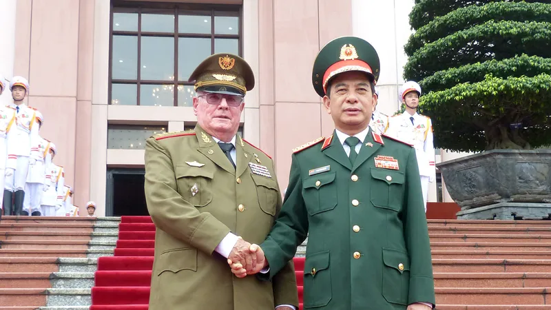 Quan hệ quốc phòng là hình mẫu thúc đẩy hợp tác các lĩnh vực khác giữa Việt Nam và Cuba