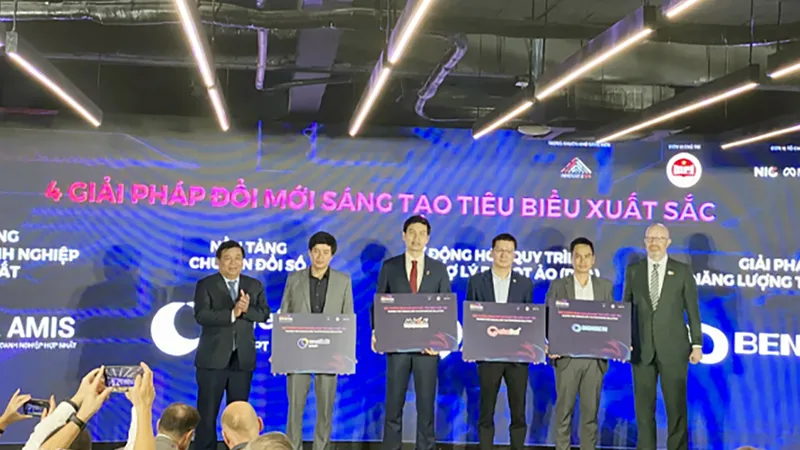 VNPT HKD và OneSME được vinh danh là giải pháp đổi mới sáng tạo Việt Nam 2023