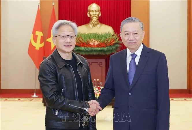 Tổng Bí thư Tô Lâm tiếp Chủ tịch Tập đoàn NVIDIA Jensen Huang