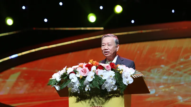 Phấn đấu đến năm 2030, Việt Nam vào tốp 3 nước dẫn đầu Đông Nam Á về công nghệ số