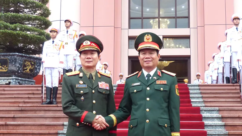 Việt Nam - Lào tăng cường hợp tác giữa các quân, binh chủng và lực lượng bảo vệ biên giới hai nước