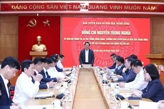 Trưởng Ban Tuyên giáo và Dân vận Trung ương làm việc với lãnh đạo 5 cơ quan báo chí chính trị chủ lực