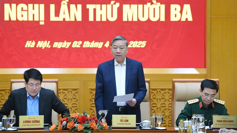 Tổ chức quân sự địa phương, bộ đội biên phòng tỉnh thực sự chính quy, tinh nhuệ, có cơ cấu hợp lý