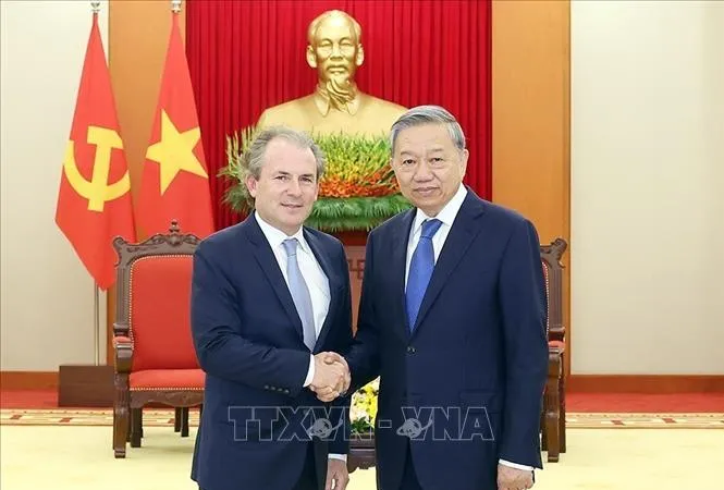 Tổng Bí thư Tô Lâm tiếp Giám đốc điều hành Tập đoàn Rosen Partners (Hoa Kỳ)