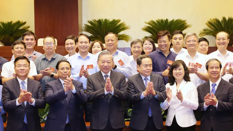 Bảo vệ Tổ quốc từ sớm, từ xa, nâng cao tiềm lực và vị thế quốc tế của đất nước