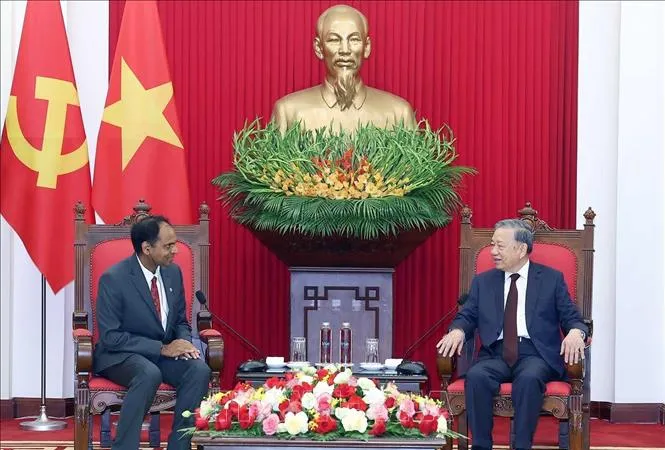 Tổng Bí thư Tô Lâm đề nghị Marvell tăng cường đầu tư, phát triển ngành bán dẫn ở Việt Nam