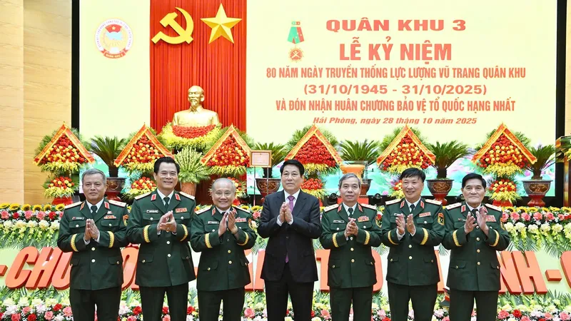 Xây dựng lực lượng vũ trang Quân khu 3 cách mạng, chính quy, tinh nhuệ, hiện đại