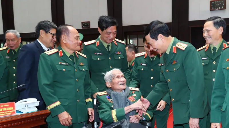 Quân ủy Trung ương, Bộ Quốc phòng gặp mặt cán bộ cao cấp quân đội các thời kỳ