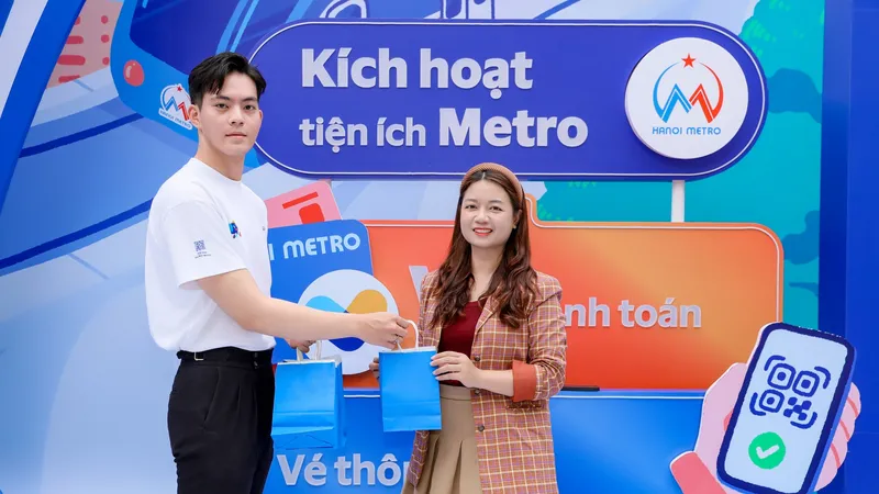 VNPT Money ra mắt “Tiện ích Metro” đi tàu điện không tiền mặt