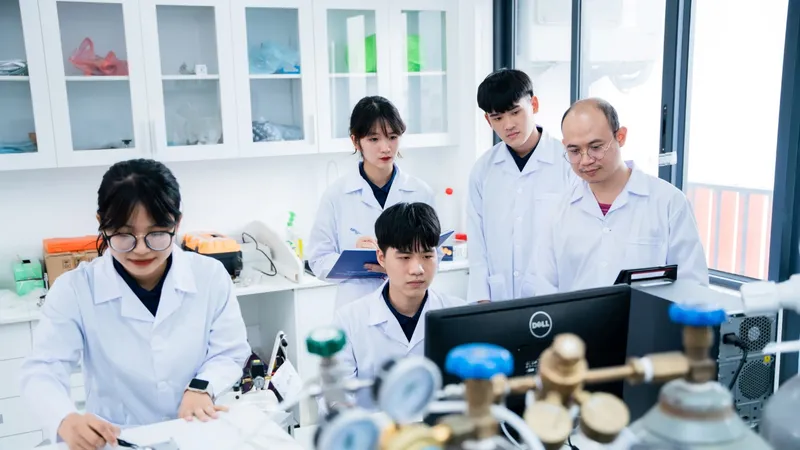 Bộ KH-CN hỗ trợ tối đa 1 tỷ đồng/năm cho nghiên cứu sinh xuất sắc
