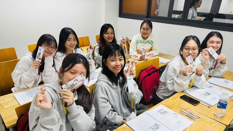 AI赋能传统文化教学，学子“穿越”演绎二十四孝