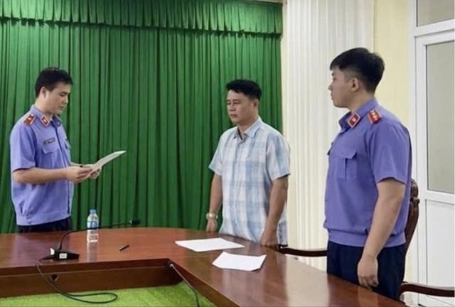 最高人民检察院调查机关已向被告人黎国越送达相关诉讼决定。