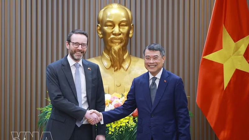 政府总理黎明兴会见英国驻越南大使