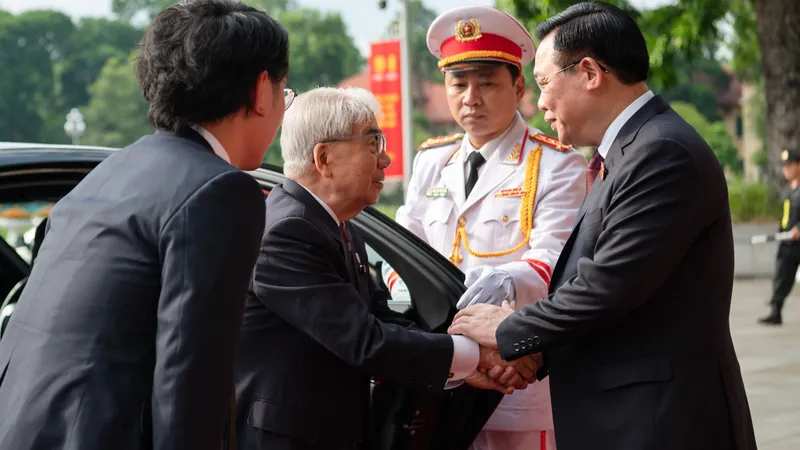 Chủ tịch Quốc hội Vương Đình Huệ đón, hội đàm với Chủ tịch Thượng viện Nhật Bản Otsuji Hidehisa​ 