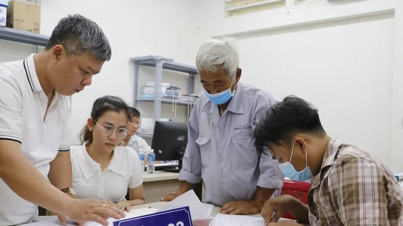 Nên phổ biến, tuyên truyền rộng rãi chính sách liên quan đến người dân 