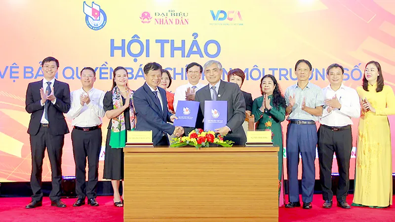 Lãnh đạo Hội Nhà báo Việt Nam và Hội Truyền thông số Việt Nam ký kết thỏa thuận hợp tác 