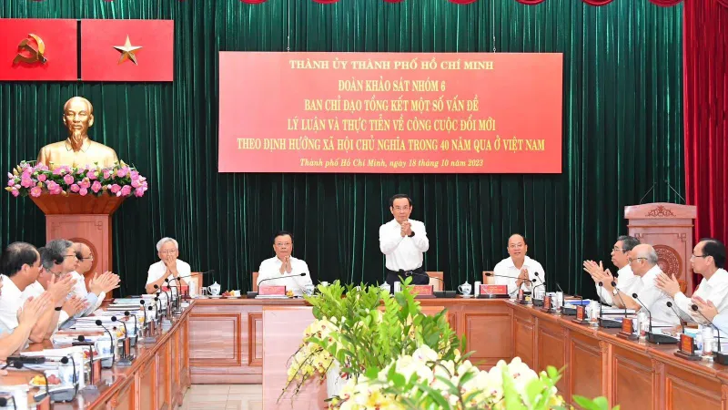 Những dấu ấn tiêu biểu của Đảng bộ và nhân dân TPHCM qua 40 năm thực hiện đường lối đổi mới