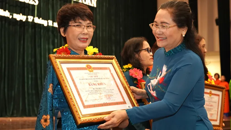 Tôn vinh 50 cán bộ, nhà giáo tiêu biểu nhận Giải thưởng Võ Trường Toản năm 2023
