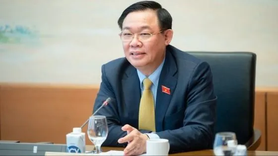 Chủ tịch Quốc hội Vương Đình Huệ lên đường dự Hội nghị cấp cao Quốc hội 3 nước Campuchia - Lào - Việt Nam