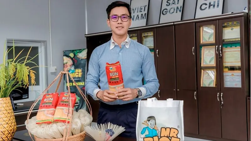 Người đưa bánh tráng và bún Việt ra 48 quốc gia