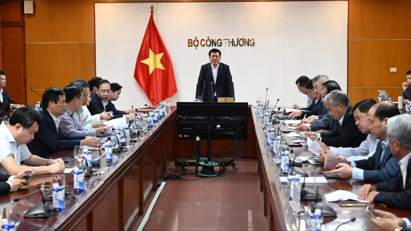 Tăng nhập khẩu điện và than từ Lào về Việt Nam