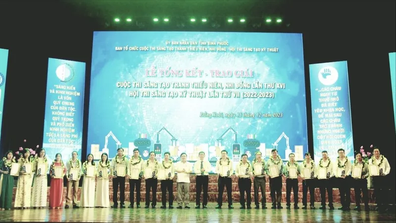 Bình Phước: Trao giải cuộc thi sáng tạo thanh thiếu niên, nhi đồng 