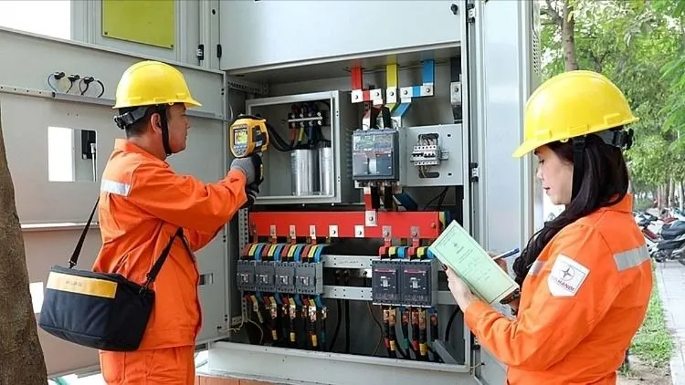 EVN và 6 thành viên được nâng xếp hạng tín nhiệm lên BB+