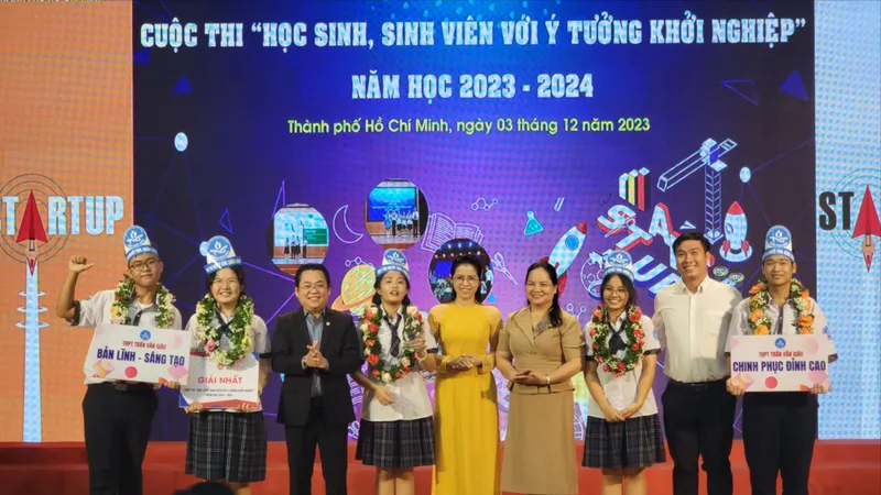Học sinh trưởng thành hơn qua dự án khởi nghiệp
