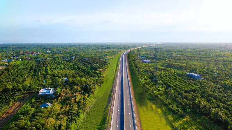 Lực đẩy phát triển vùng đất Chín Rồng