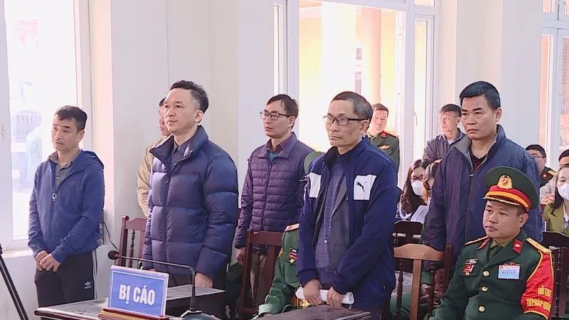 Podcast bản tin tối 29-12: Thủ tướng yêu cầu đáp ứng nhu cầu thanh toán, rút tiền qua ATM trước và trong Tết; Phan Quốc Việt nhận mức án 25 năm tù