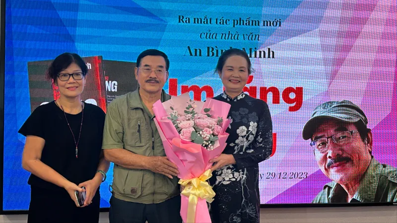 "Im lặng sống": Biên bản chân thực về đại dịch Covid-19