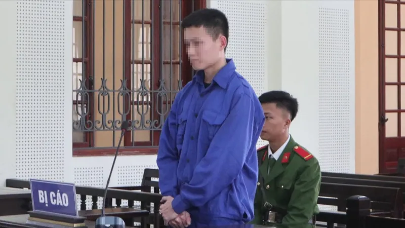 Phó giám đốc nhà máy mang dao đi cướp ngân hàng 