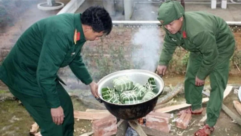Tết cổ truyền ở Quân đội