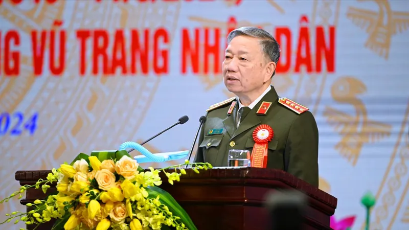 Công an tỉnh Nghệ An phải xứng đáng là đơn vị anh hùng trên quê hương Xô Viết anh hùng