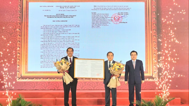 Quản lý chặt trật tự xây dựng trong thực hiện quy hoạch TP Hà Tiên