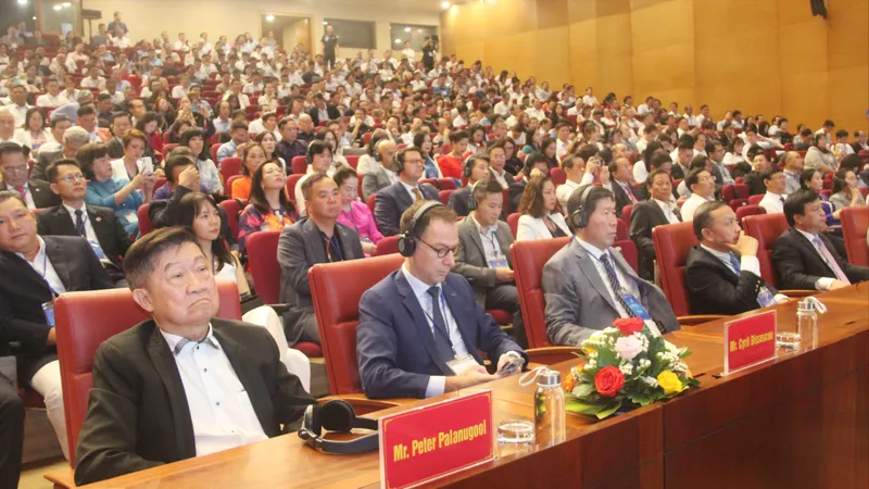 Những lĩnh vực được các tỷ phú thế giới quan tâm khi tới Bình Định