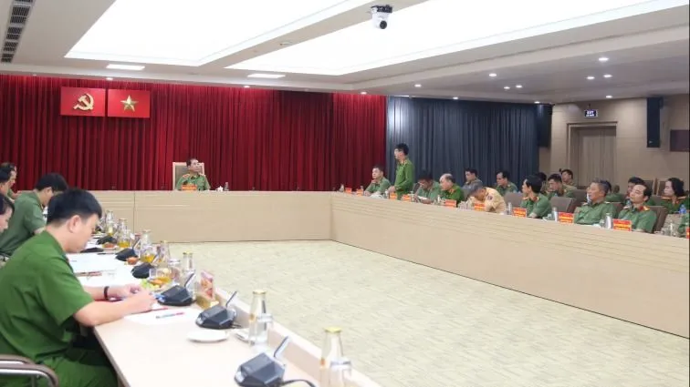 Ngăn chặn hoạt động chống phá của các đối tượng lợi dụng các ngày lễ lớn