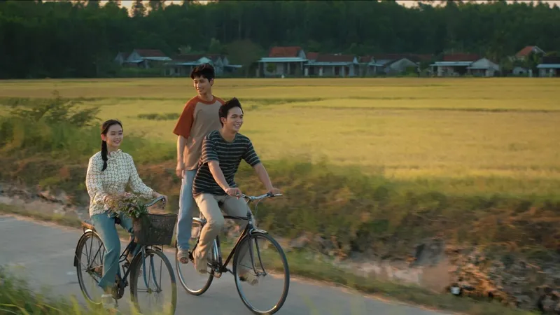 Mối tình học trò trong trẻo trong "Ngày xưa có một chuyện tình"