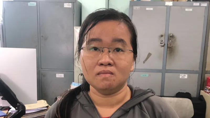 Trâm tại cơ quan công an 
