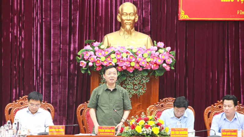 Phó Thủ tướng Trần Hồng Hà: Ưu tiên nguồn cát biển cho các công trình giao thông trọng điểm
