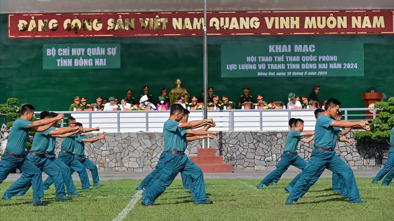 Đồng Nai: Gần 1.000 cán bộ, chiến sĩ tham gia Hội thao thể thao quốc phòng 