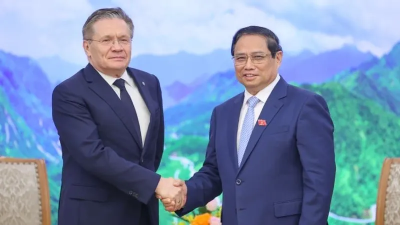 Thủ tướng Phạm Minh Chính tiếp ông A.E.Likhachev, Tổng Giám đốc Tập đoàn Năng lượng nguyên tử Quốc gia Liên bang Nga. Ảnh: VIẾT CHUNG