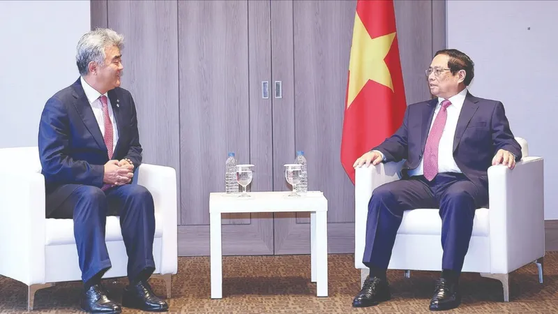 Những cầu nối vun đắp quan hệ Việt Nam - Hàn Quốc